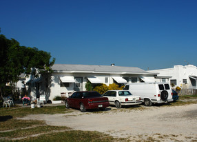 2306 Van Buren St Apartments