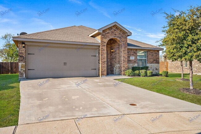 2492 Saldana Dr in Fate, TX - Building Photo - Building Photo