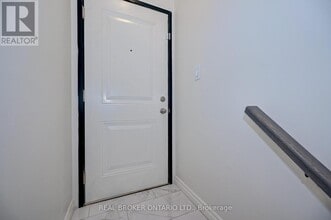 164-164 Heiman St in Kitchener, ON - Building Photo - Building Photo