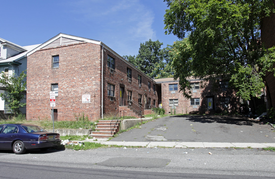 Osborne Terrace in Newark, NJ - Building Photo