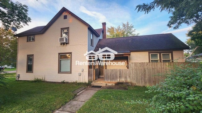 property at 1427 Hayden Ave