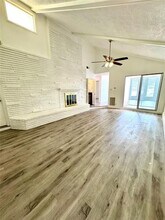 3320 Palm Desert Ln in Missouri City, TX - Foto de edificio - Building Photo