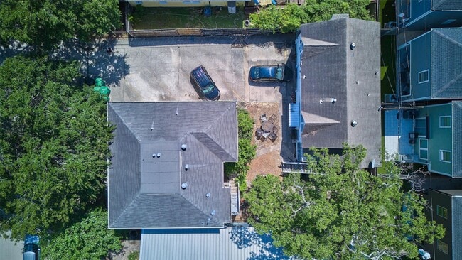 1133 W Clay St in Houston, TX - Building Photo - Building Photo