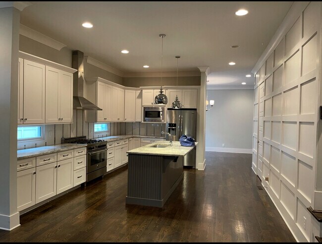 821 Knox Ave in Nashville, TN - Building Photo - Building Photo
