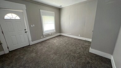 3315 Hale Ave in Louisville, KY - Foto de edificio - Building Photo