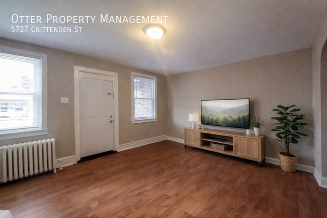 5727 Crittenden St in Philadelphia, PA - Building Photo - Building Photo