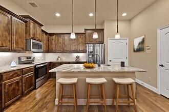 1224 Pebblebrook Dr in McKinney, TX - Foto de edificio - Building Photo