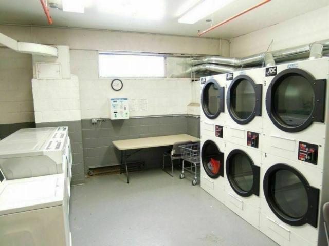 410 St Nicholas Ave in New York, NY - Building Photo