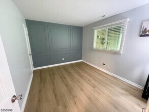 1 Deer Valley Ln in Vernon, NJ - Building Photo - Building Photo