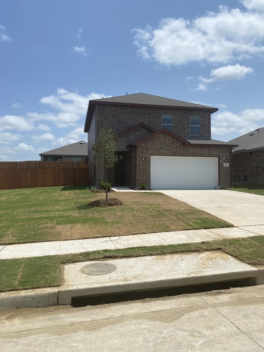 10128 Spice Ln in Dallas, TX - Building Photo