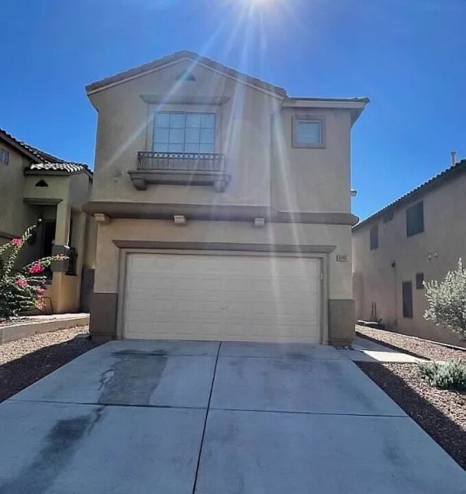 6461 Diego Dr in Las Vegas, NV - Building Photo