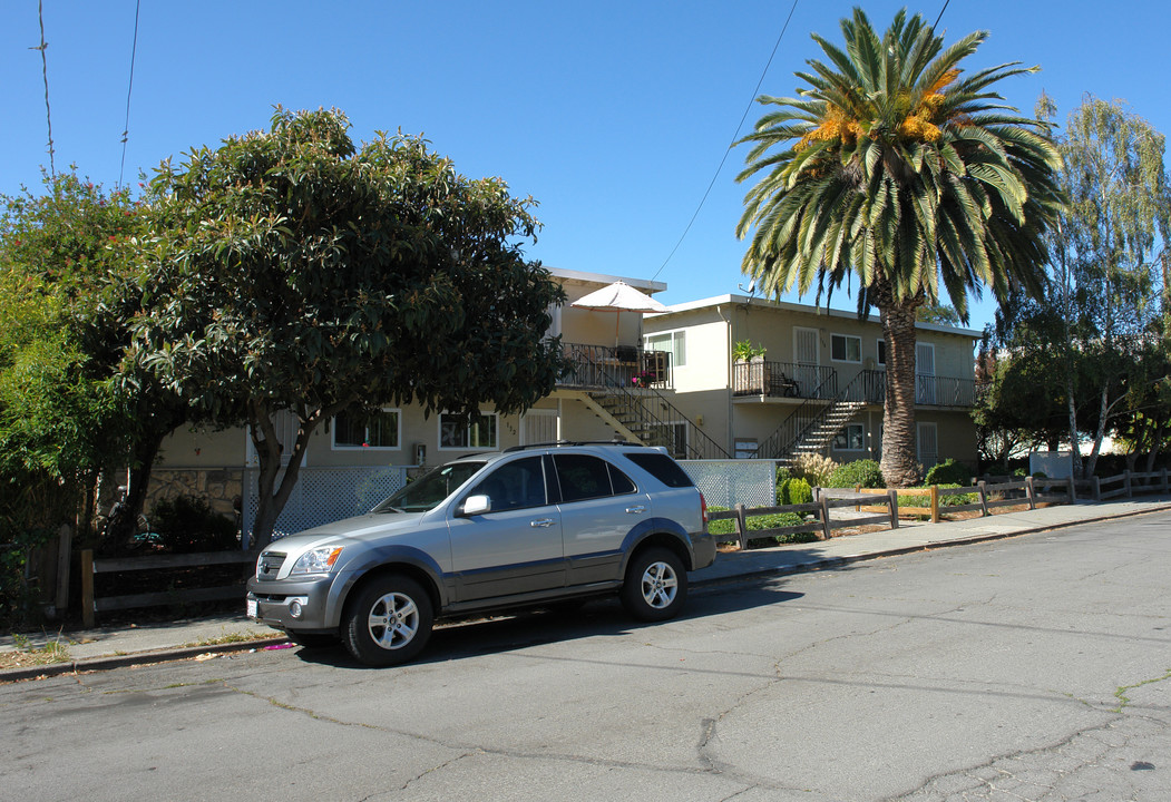 144-150 E I St in Benicia, CA - Building Photo