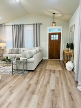 2071 W Romana St in Pensacola, FL - Building Photo - Building Photo