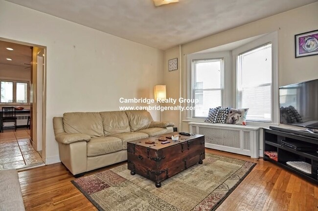 15 Princeton St, Unit 1 in Medford, MA - Building Photo - Building Photo
