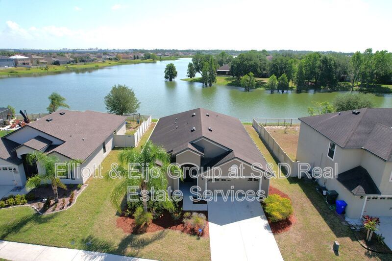 5677 Elsinore Way in Lakeland, FL - Building Photo
