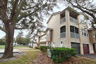 10075 Gate Pkwy N in Jacksonville, FL - Building Photo
