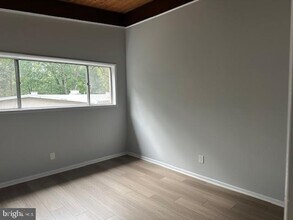 7735 Donnybrook Ct in Annandale, VA - Building Photo - Building Photo