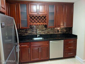 94 Azalea Cir in Jackson Township, NJ - Building Photo - Building Photo