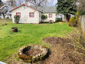 2955 River Rd in Eugene, OR - Building Photo - Building Photo