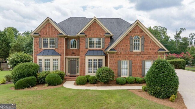property at 1005 Grace Ct