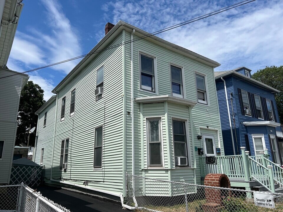 796 Broadway in Chelsea, MA - Building Photo