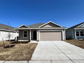 921 Mossycup St in Princeton, TX - Building Photo