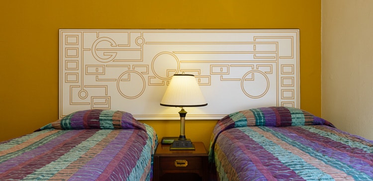 Vantaggio Suites Garland in San Francisco, CA - Building Photo