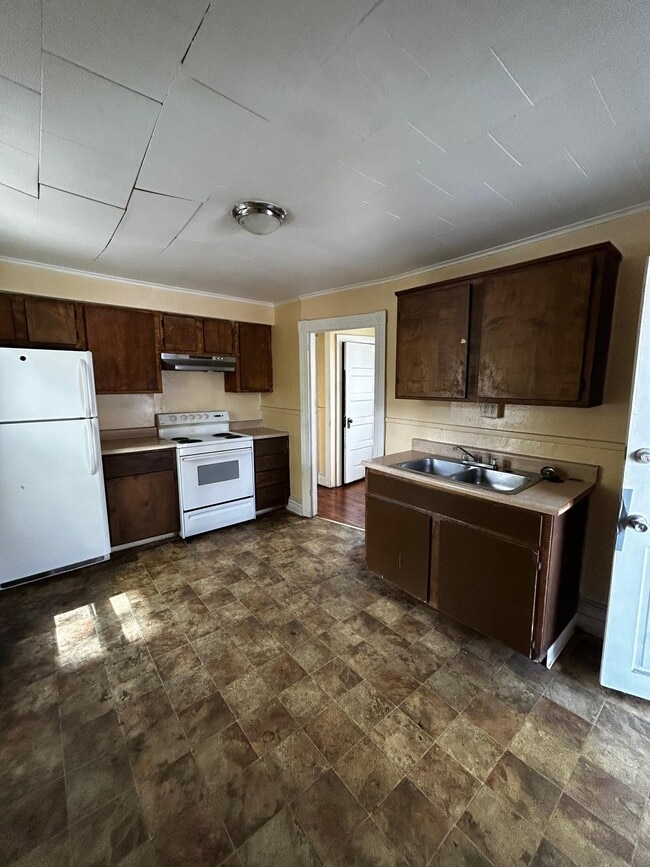 59 Price St in Kingston, PA - Foto de edificio - Building Photo