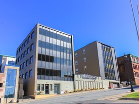 61 Union St in Saint John, NB - Building Photo