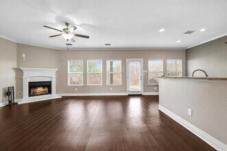 8217 Black Hills Trail in Aubrey, TX - Building Photo - Building Photo