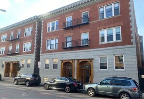 14 Aberdeen St, Unit #2 in Boston, MA - Building Photo