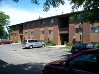 1254-1256 Robinwood Dr in Elgin, IL - Foto de edificio - Building Photo