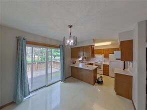 1180 4th St W in Hastings, MN - Building Photo - Building Photo