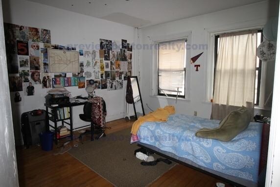 18 Glenville Terrace in Boston, MA - Building Photo