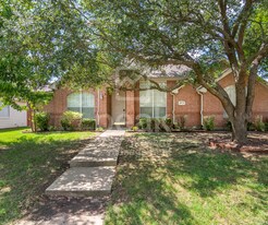 3512 Kimble Dr in Plano, TX - Building Photo