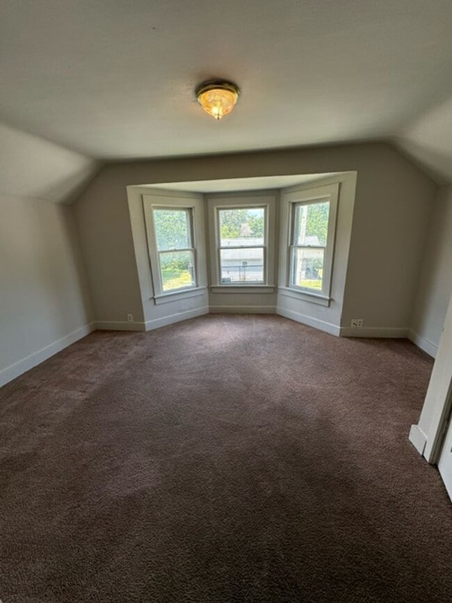 2804 Abbott St in Fort Wayne, IN - Building Photo - Building Photo