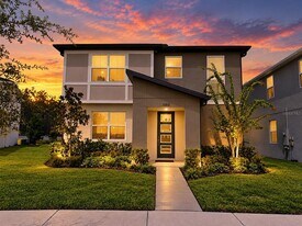 11512 Sunsail Ave in Orlando, FL - Building Photo