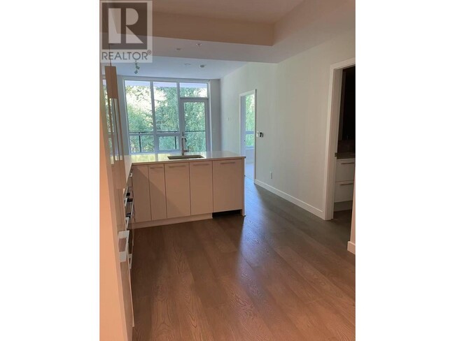 5608-5608 Berton Ave in Vancouver, BC - Building Photo - Building Photo
