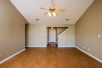 6379 Sandbourne E in Olive Branch, MS - Building Photo - Building Photo