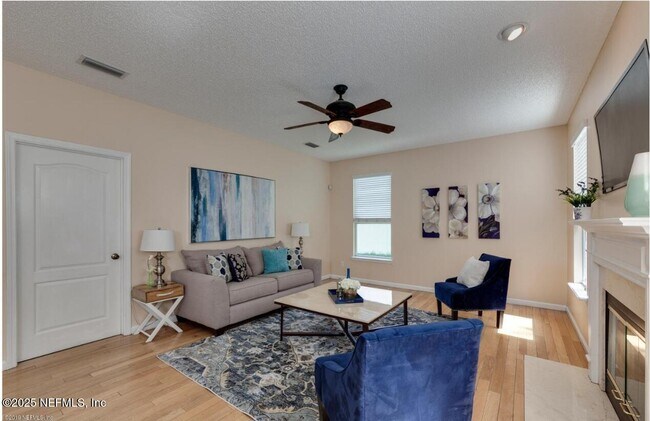 6481 Skyler Jean Dr in Jacksonville, FL - Building Photo - Building Photo