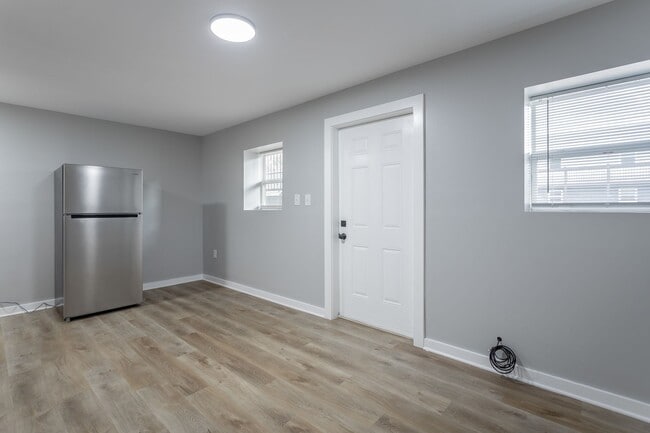 655 4th St NE in Cleveland, TN - Building Photo - Building Photo