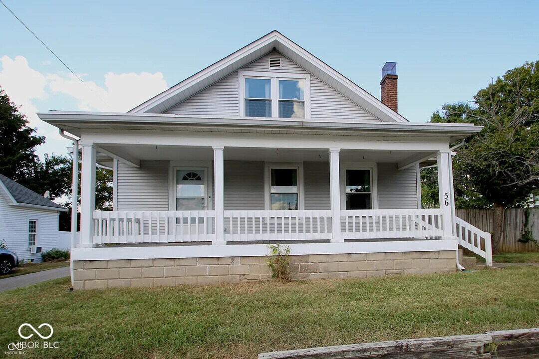 56 Central Ave in Franklin, IN - Building Photo