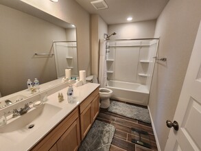 10126 Agave Azul in San Antonio, TX - Building Photo - Building Photo