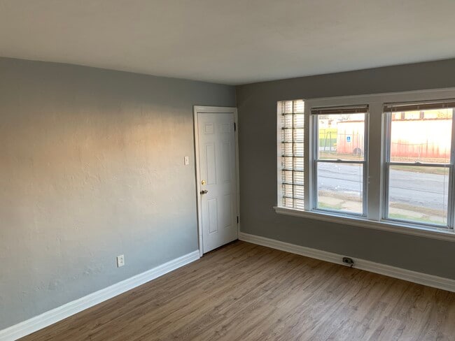 4960 Kemper Ave, Unit 2nd floor in St. Louis, MO - Building Photo - Building Photo