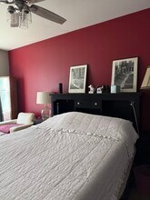 757 W Eastman St, Unit 757 in Chicago, IL - Building Photo - Building Photo