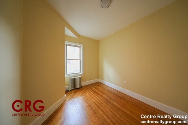 22 Grand View Ave, Unit 1