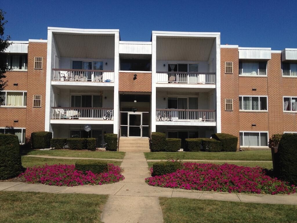 The Yorklyn Apartments and Townhomes York, PA Apartments