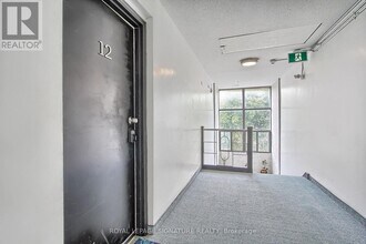 136 Scanlon Ave in Bradford West Gwillimbury, ON - Building Photo - Building Photo