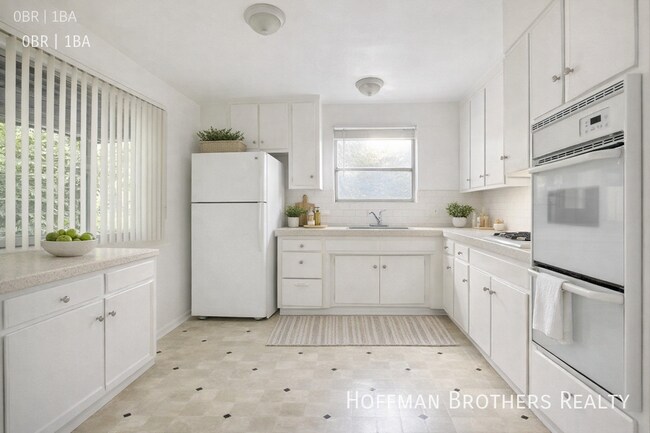 3718 Mentone Ave, Unit 1 in Los Angeles, CA - Building Photo - Building Photo