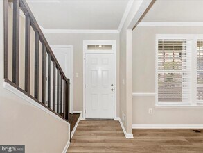 1704 Evansberry Dr in Frederick, MD - Building Photo - Building Photo